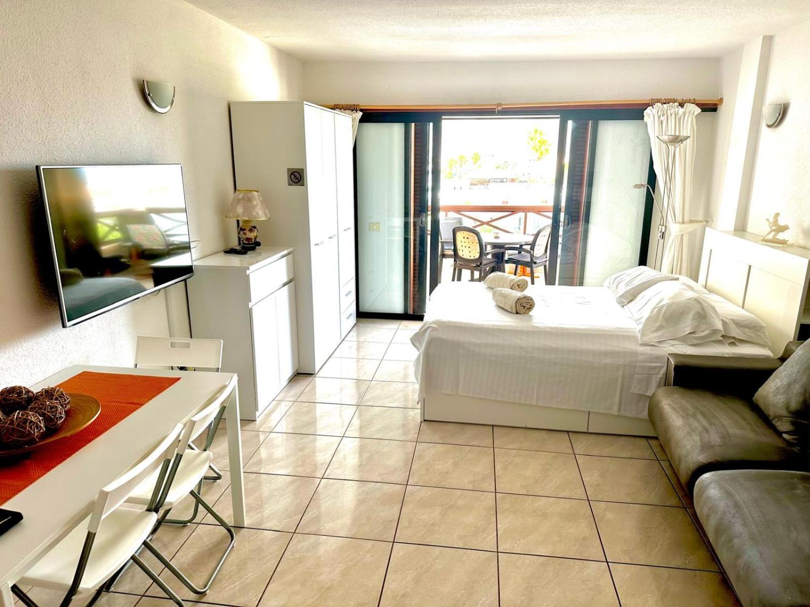 228 Chic Studio 'San Marino' Spectacular Terrace Los Cristianos  Eksteriør billede